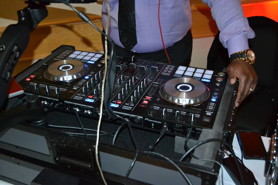 Wedding DJ