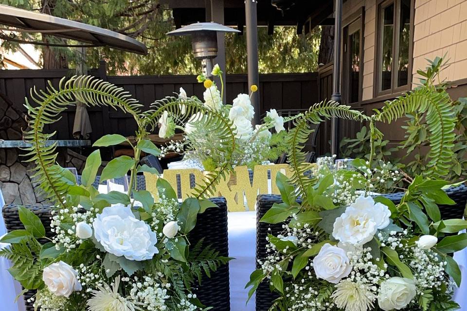 Sweetheart table decor