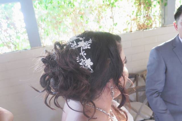 Bridal up do