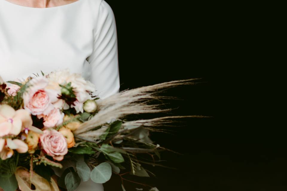 Raven Reed - Luxury Bridal Beauty