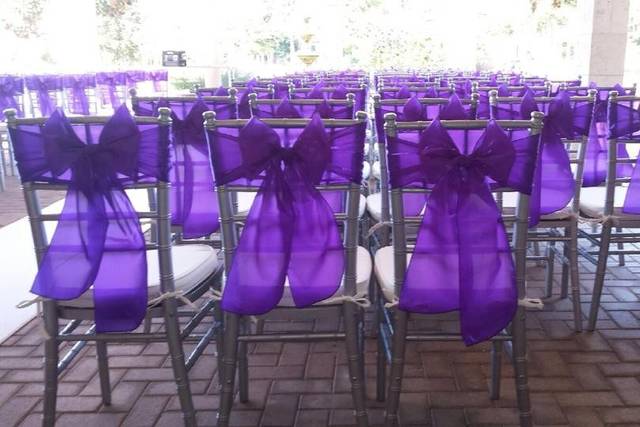 Exclusive Linens