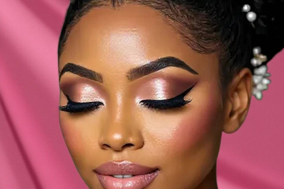 ROMANTIC BRIDAL MAKEUP