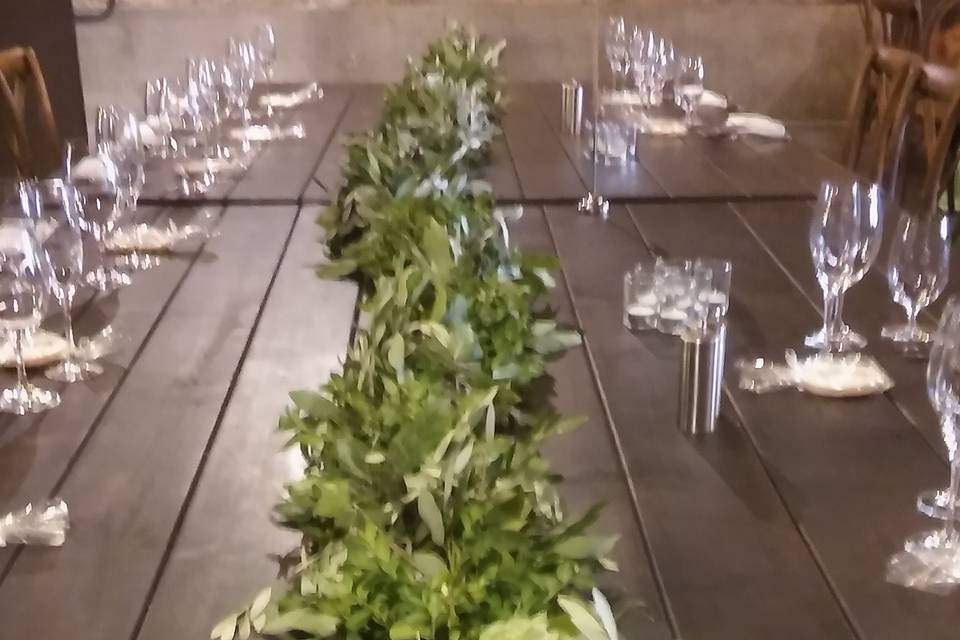 Garland for table decor