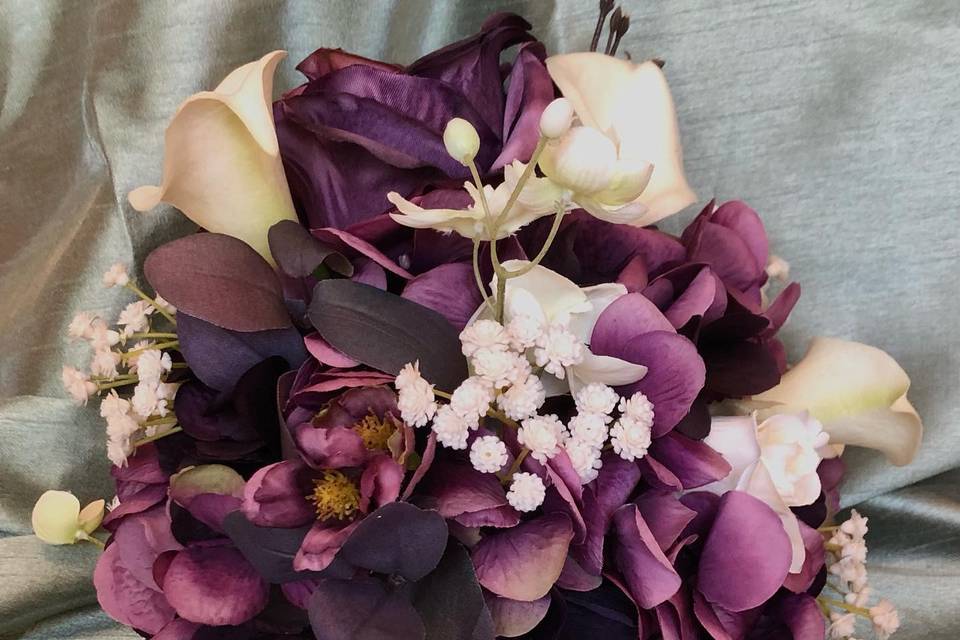 Purple Lady Toss Bouquet