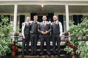 Groom and groomamen