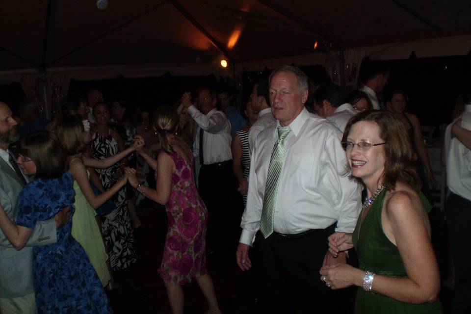 Guests Dancing @ The Reception