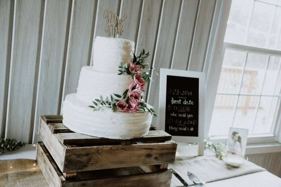 Rustic Cake Stand