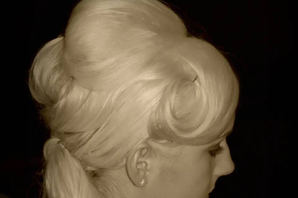 Vintage Wedding hair