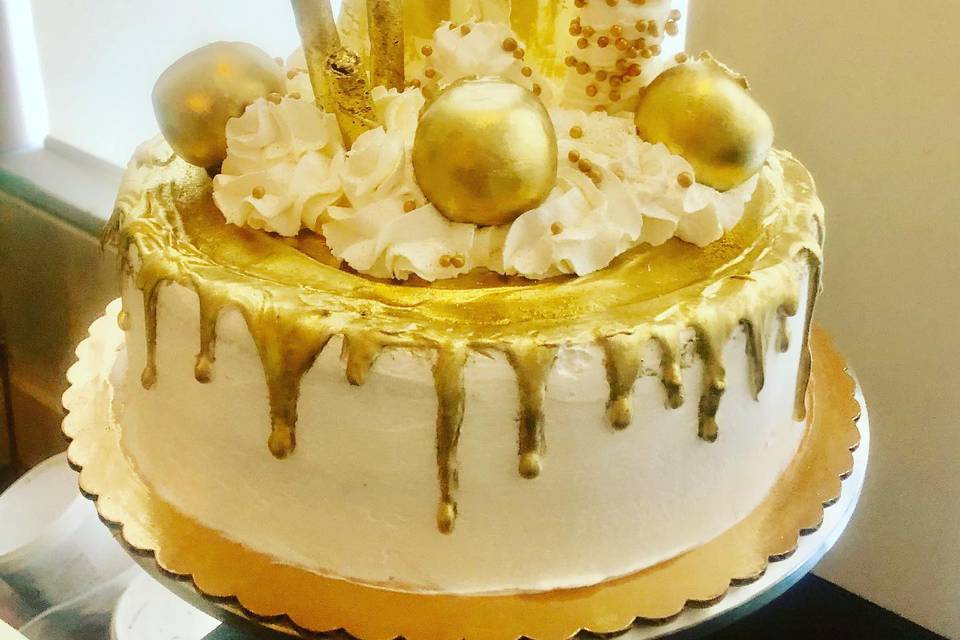 Gold cake