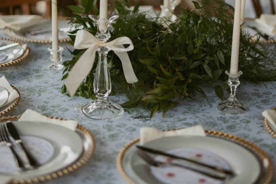 Indoor tablescape