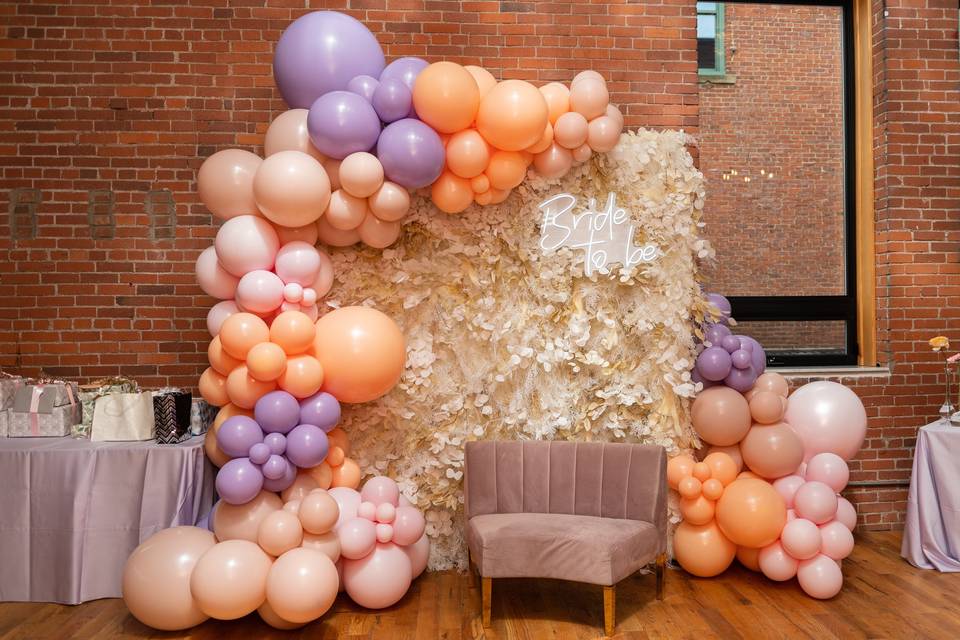 Elaborate balloons