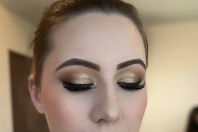 Golden glam