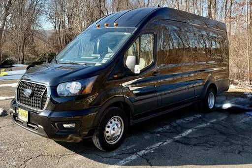 High-top black Luxury van