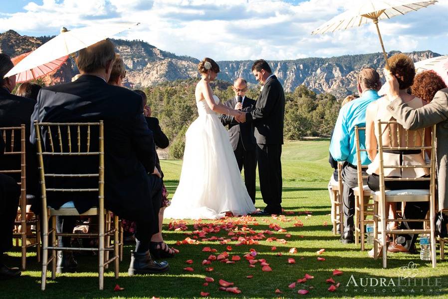 Heart of Sedona Weddings