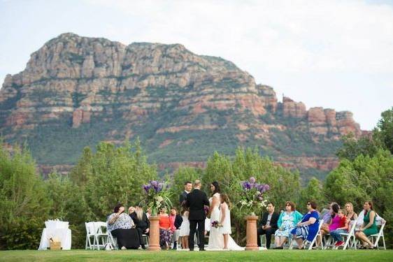 Heart of Sedona Weddings