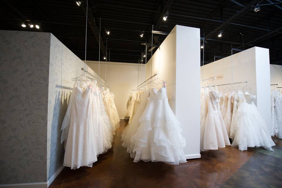 LuLu s Bridal Wedding Dresses Dallas TX WeddingWire