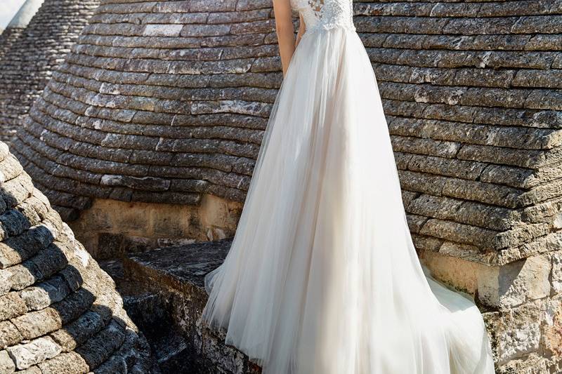 9511, Allure Bridals, Available at Lulu's Bridal Boutique, Lulu's Bridal, Dallas, Texas, Fi…