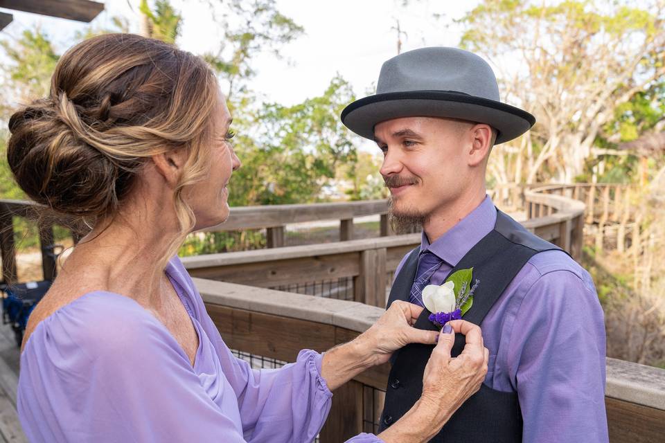 Pinning on Boutonniere