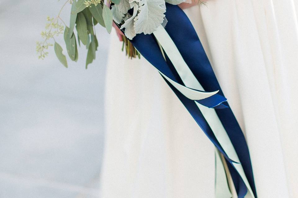 Peach and Navy Bouquet