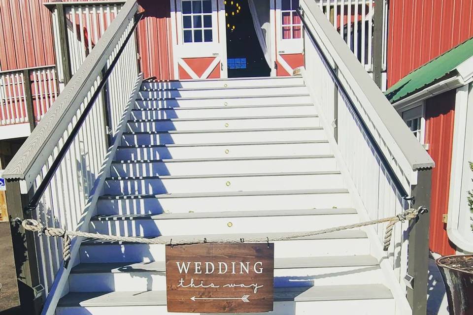 Barn wedding at Cupola