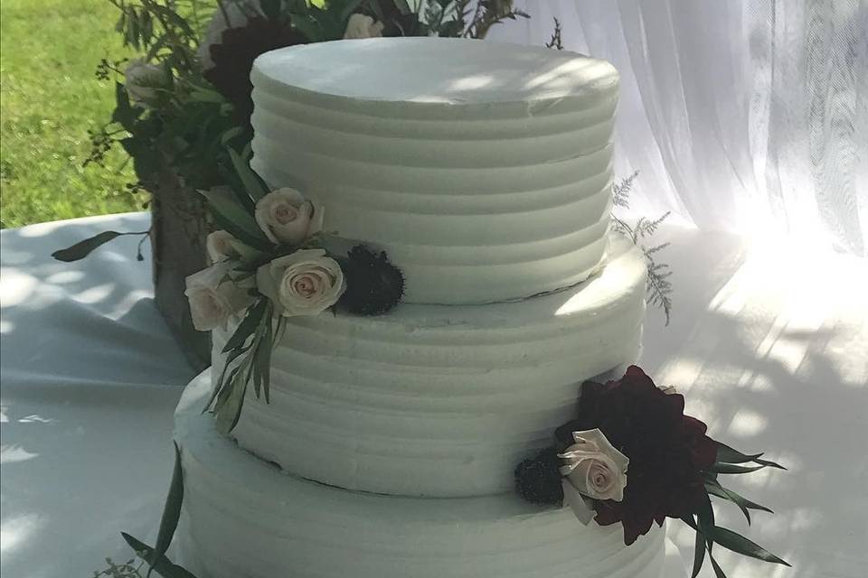 Buttercream with fresh flowers