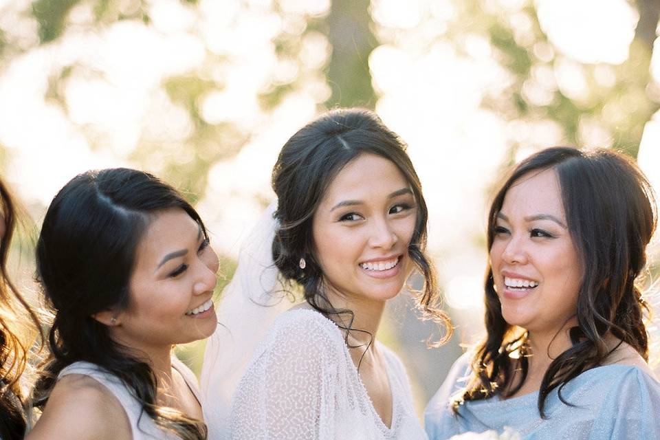 Bride with her bridesmaids