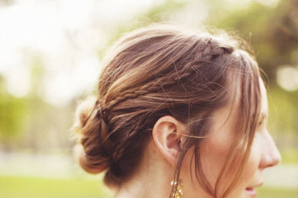 Bride getting ready, Austin