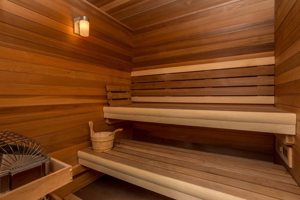 Suite 101 & 102 with sauna...