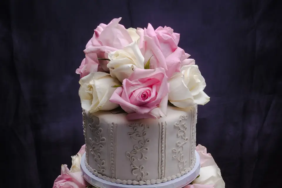 Top 10 Best Birthday Cake in Glendale, CA - October 2023 - Yelp
