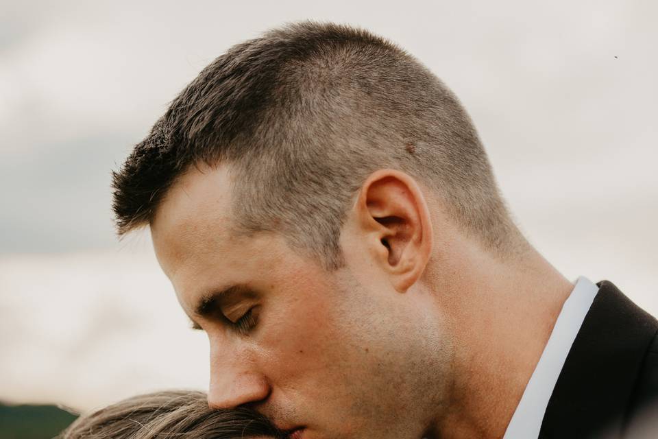 Bride & groom portrait