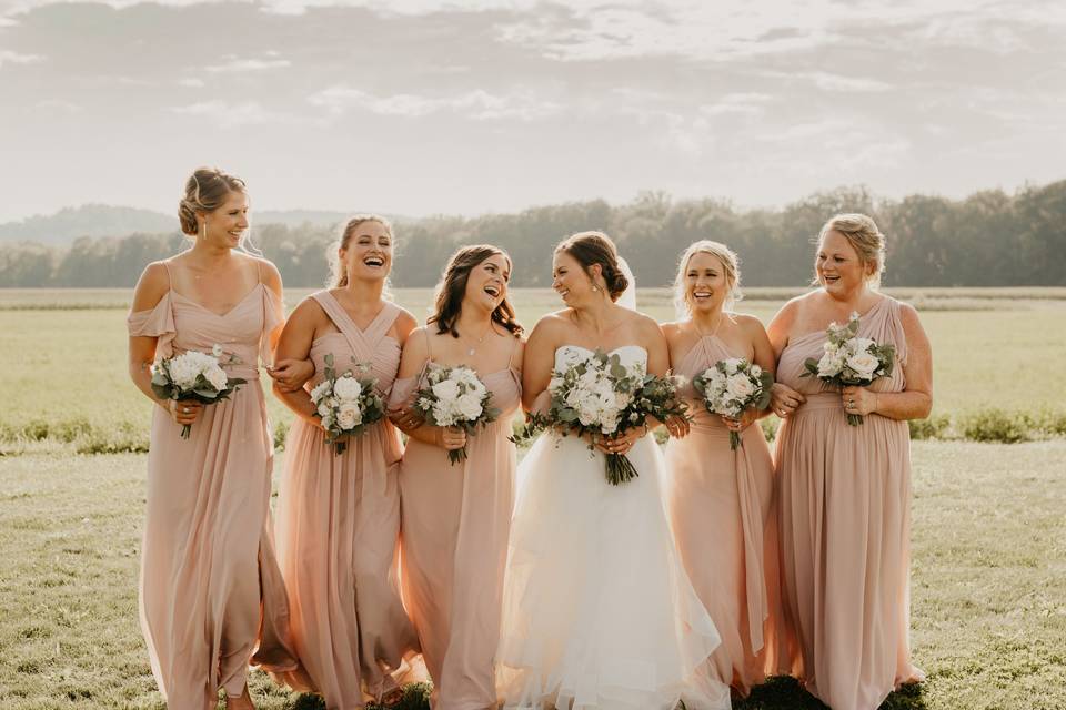 Bride & bridesmaids portrait