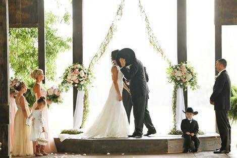 Wedding kiss