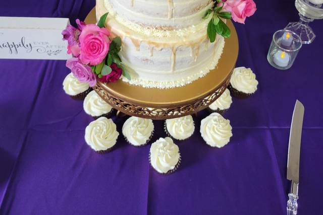 Florals for specialty cake