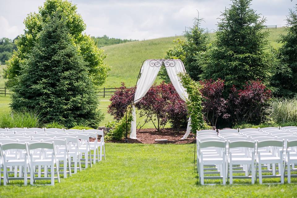 Fieldstone - Outdoor Ceremony