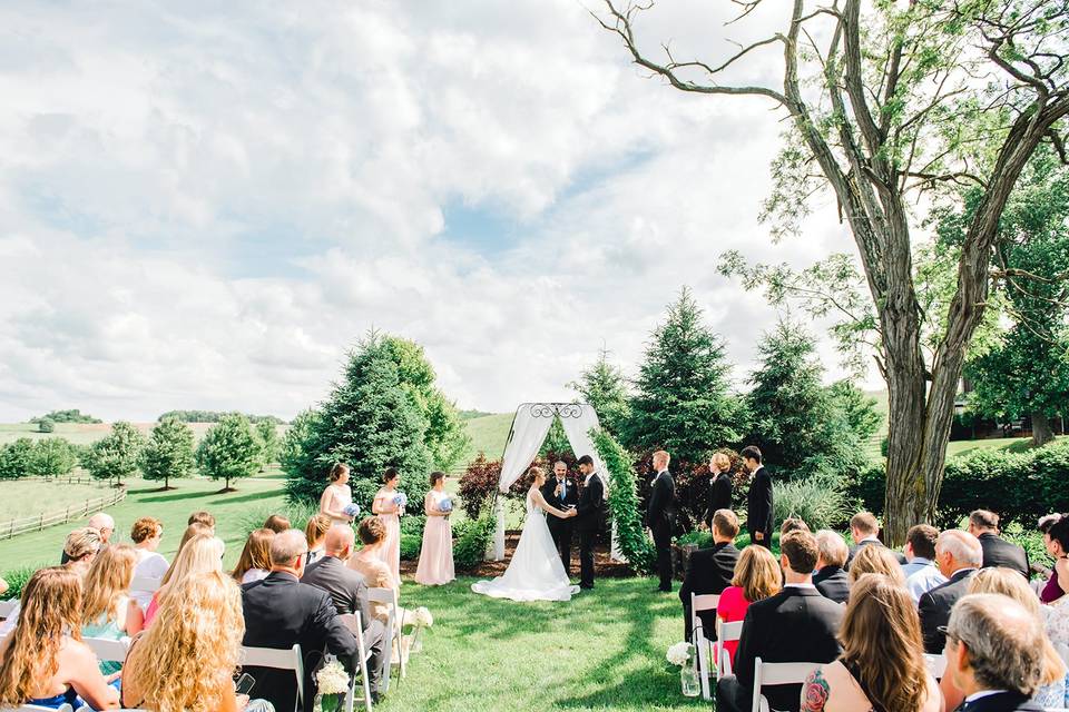 Fieldstone - Outdoor Ceremony