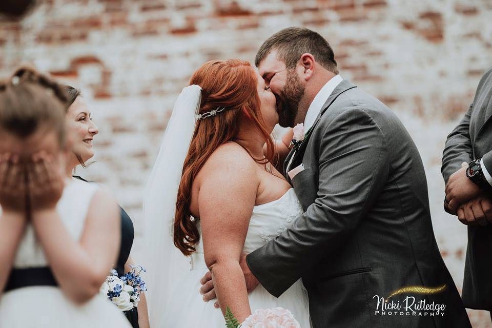 Kissing the bride