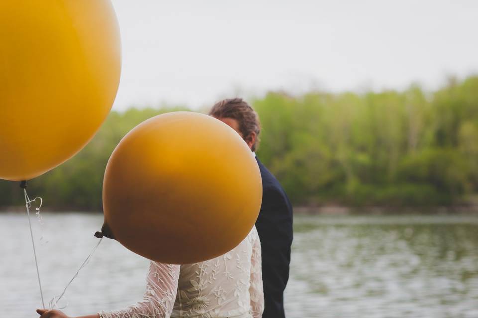 Gold balloons