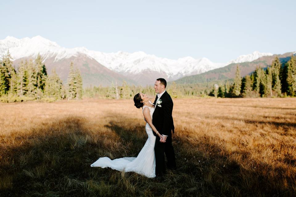 Destination Alaska wedding