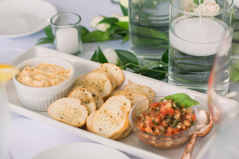 Table Bruschetta & Crab Dip