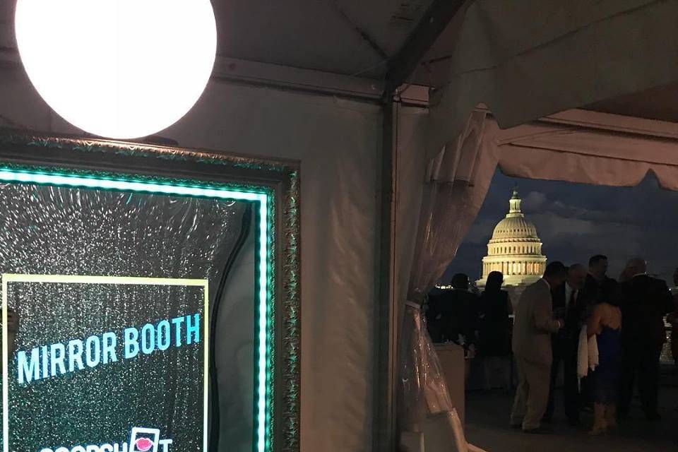 Mirror booth interface