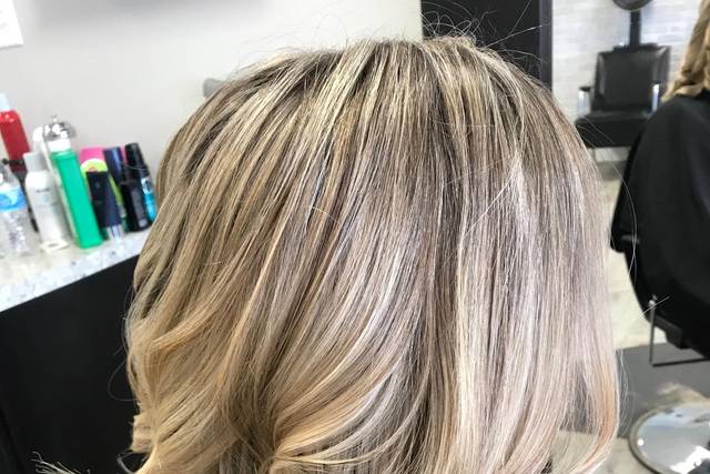 Loose curl down-do