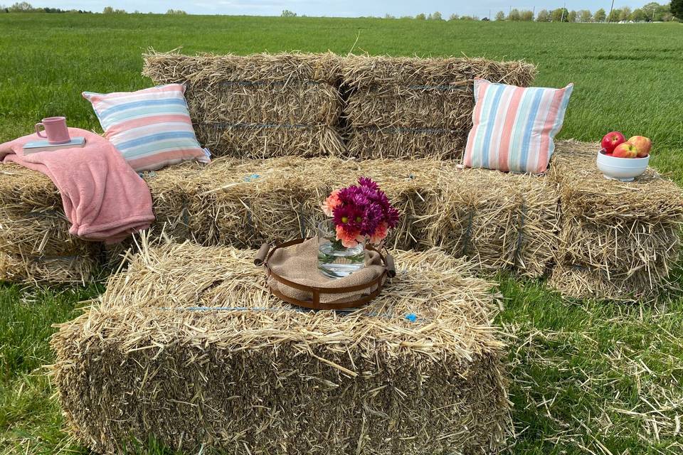 Mini Hay Bale — Got It Covered, Wedding, Events, Hire