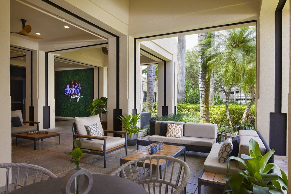 Did you know that the Boca Raton Marriott is located at Boca Center ?! It  offers a variety of difference restaurants and shops, so there is…