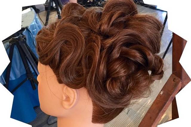 Salon Halo