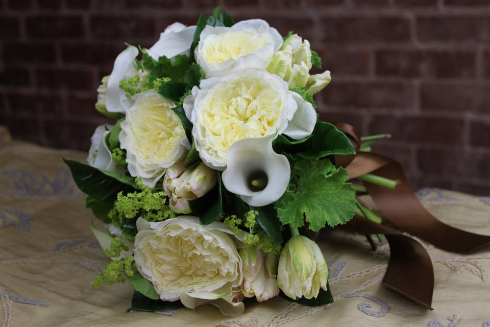 Artsy Flora Floral Boutique
