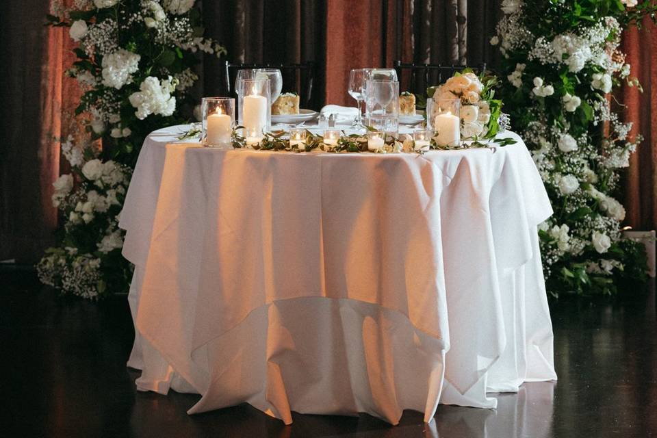 Sweetheart table