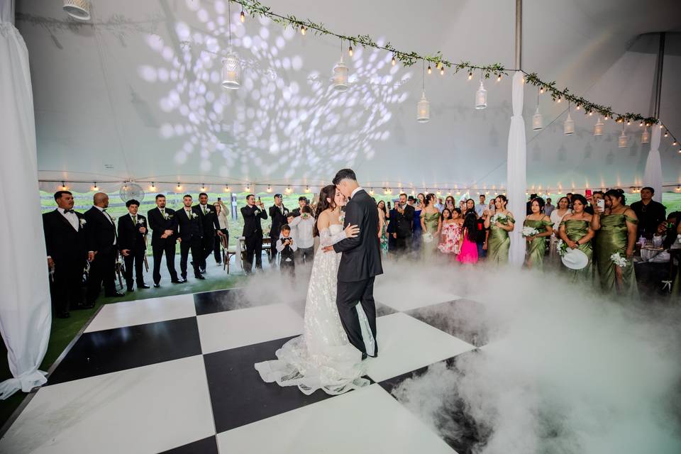 Tent wedding