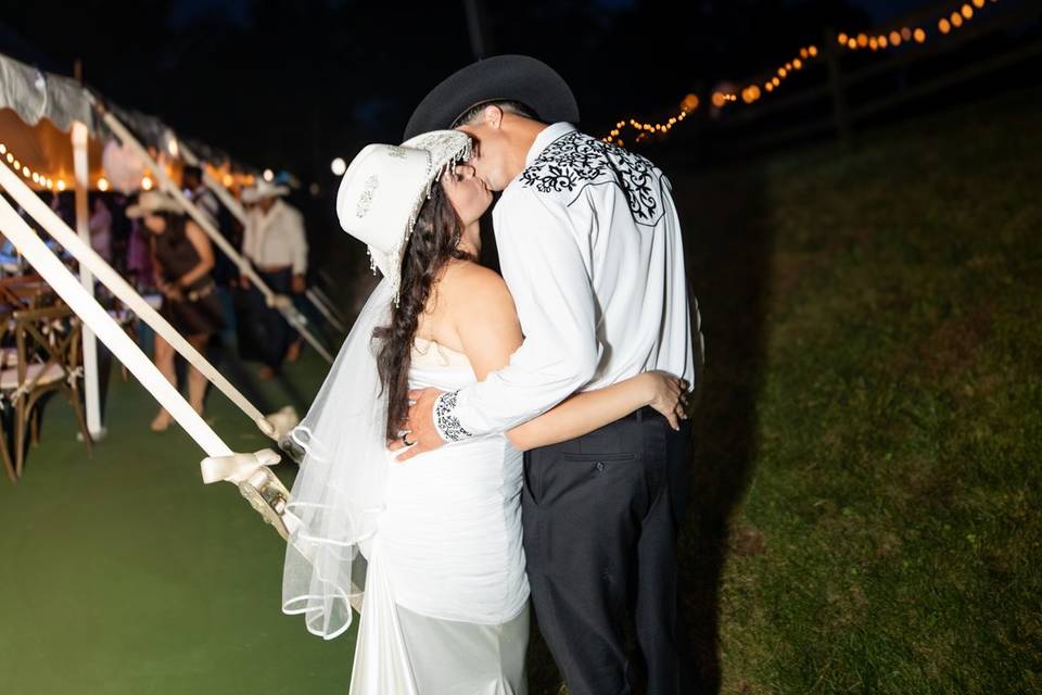 Tent wedding