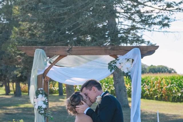 I DO.... Event Hair & Makeup