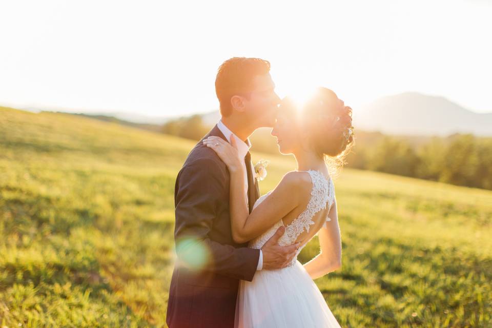 Kiss under the mountain sunset